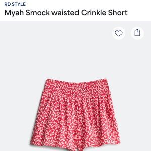 RD Style Myah Smock Waisted Crinkle Short - size small